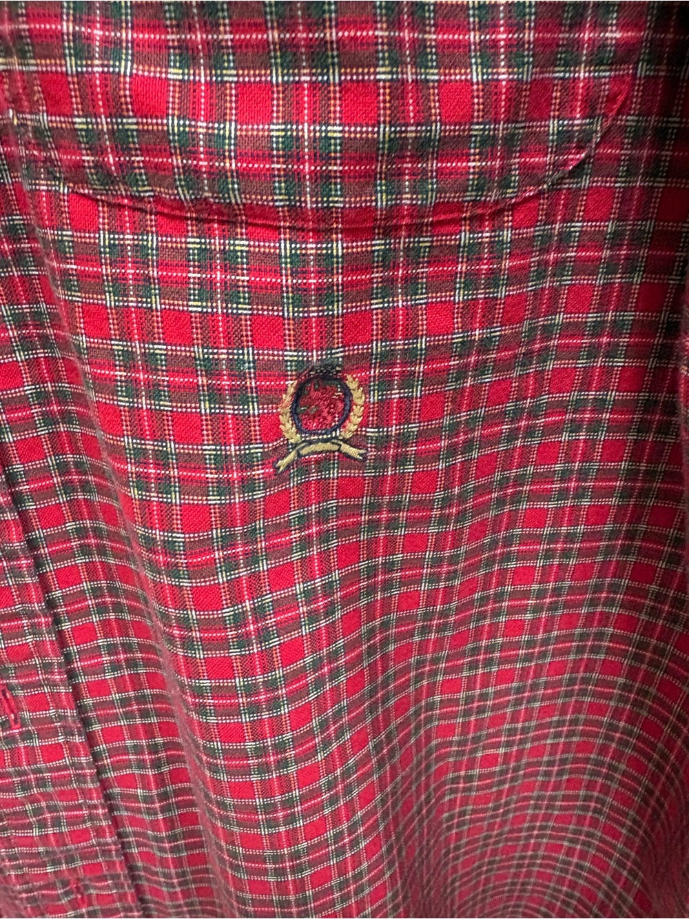 Tommy Hilfiger Men's Red Plaid Button-Down Shirt with Green Accent - Picture 2 of 4
